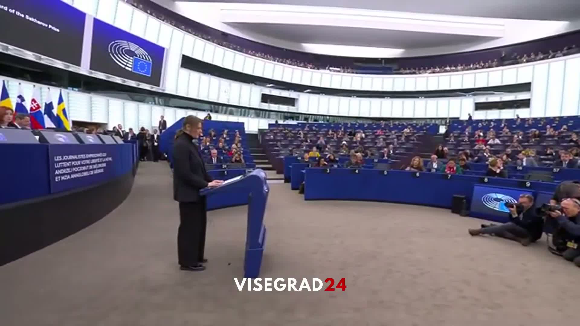 Illustrative photo for: Jana Poczobut Praises Father’s Courage at Andrzej Poczobut