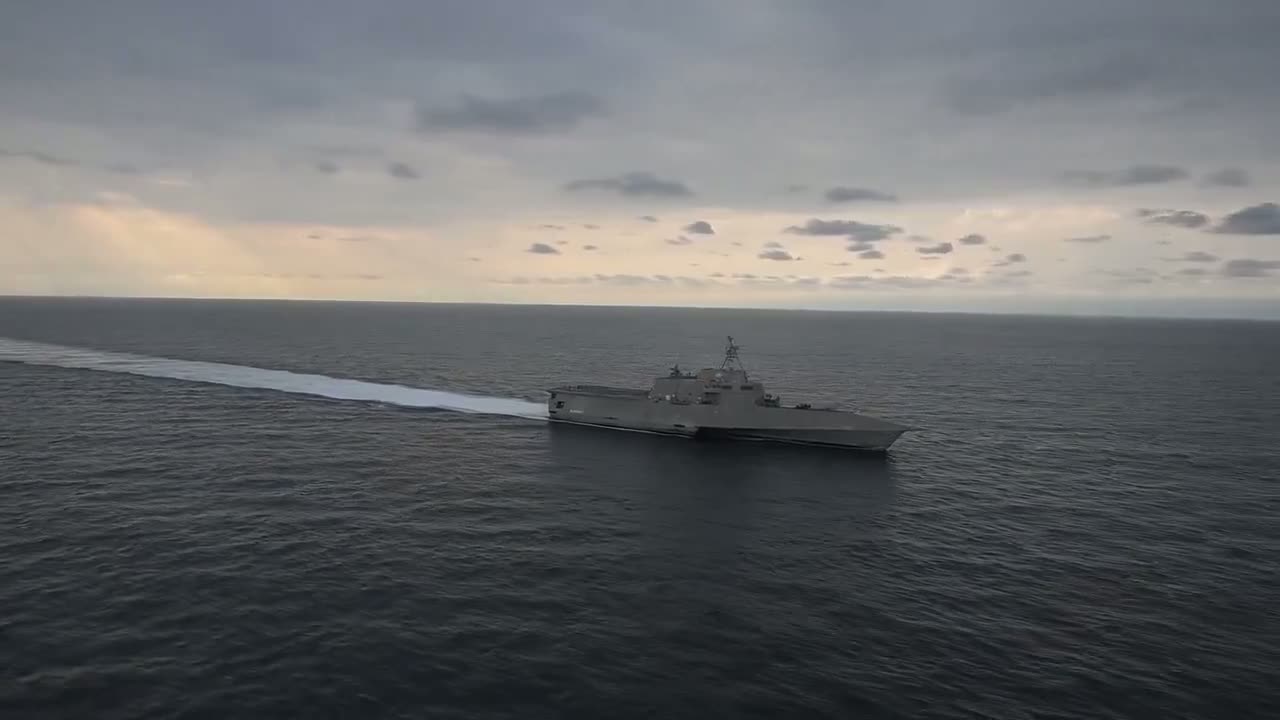 Illustrative photo for: US Navy LUCAS drone Launch from USS Santa Barbara in