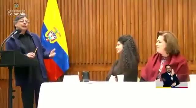 Illustrative photo for: Colombia President Gustavo Petro Claims Texas Is Occupied