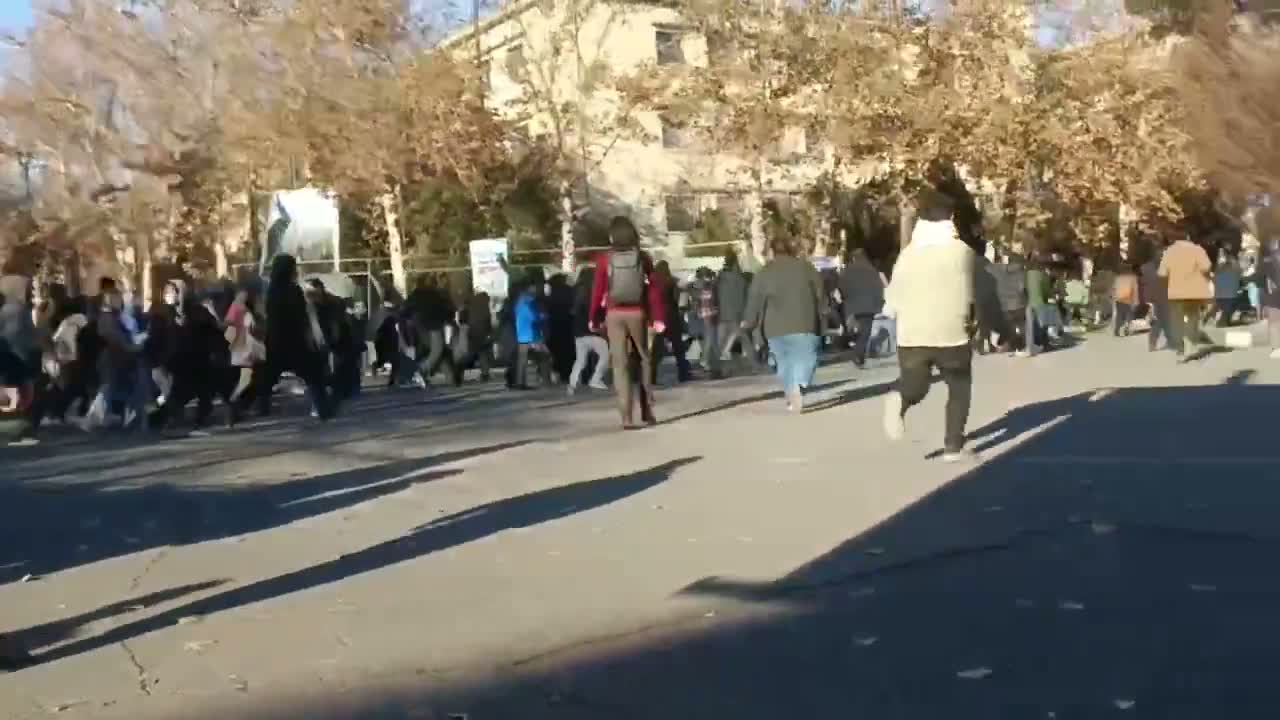 Illustrative photo for: Tehran Students Protest in Mass Anti-Regime Demonstrations