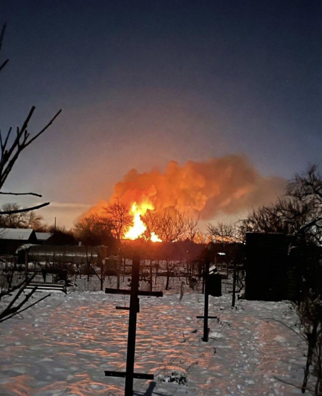 Illustrative photo for: Russian oil refinery fire at Ilsky Oil Refinery in
