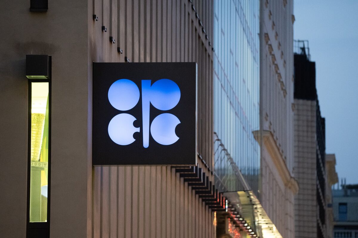 Illustrative photo for: OPEC Production Halt Likely to Continue in Q1 Despite
