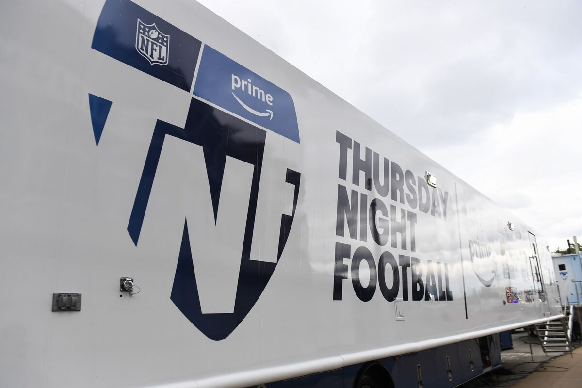 Illustrative photo for: Amazon: Thursday Night Football Viewership Reaches 20-Year