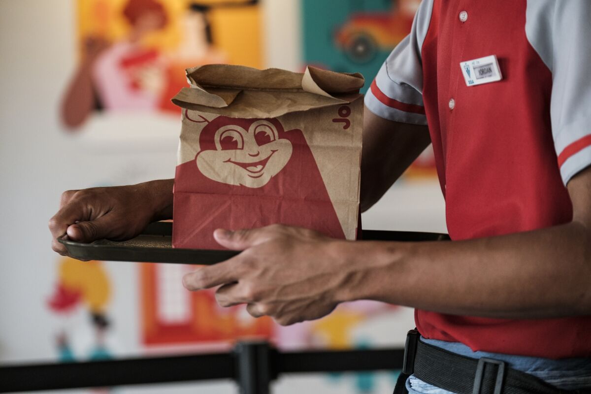 Illustrative photo for: Jollibee international spin off to list on U.S. Stock