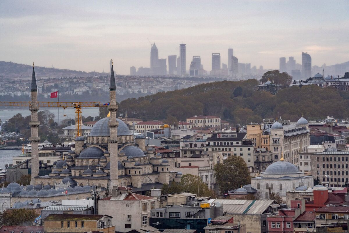 Illustrative photo for: Turkey dollar bond issuance Sparks Debt Expansion with 7-