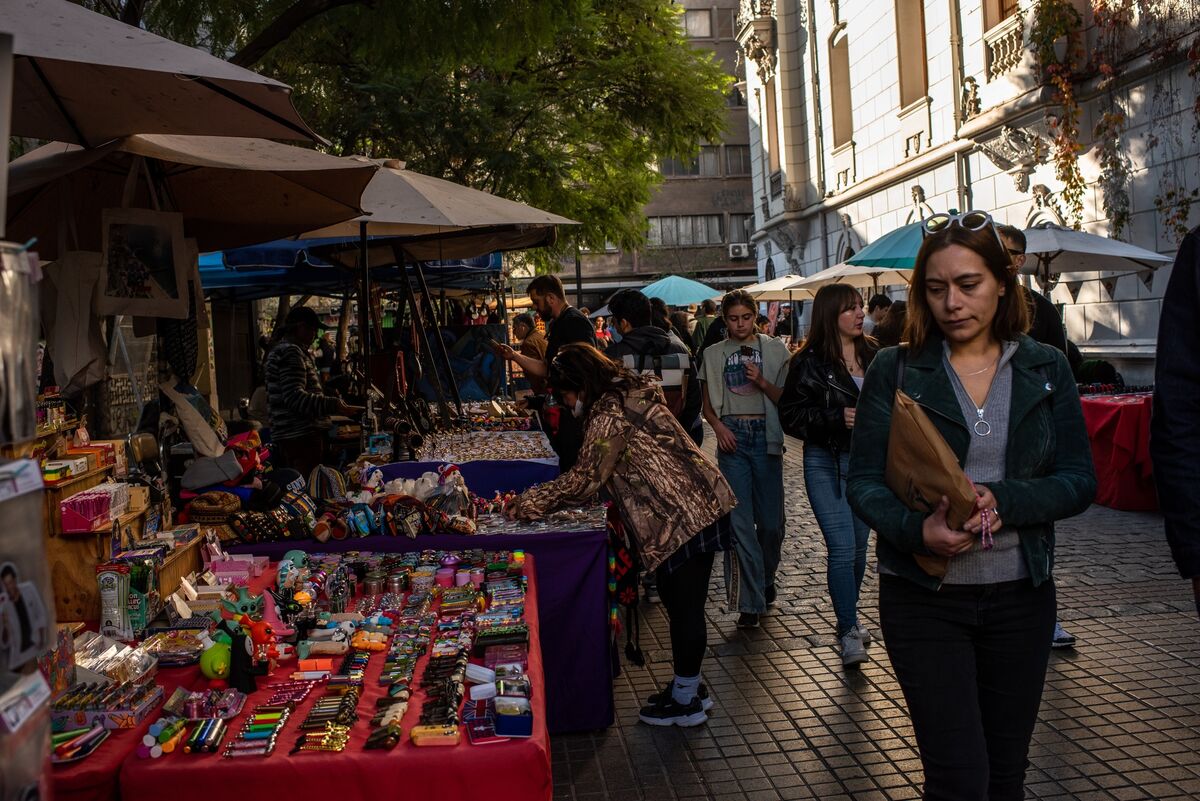 Illustrative photo for: Chile inflation rate decrease Fuels Hope as Consumer Prices