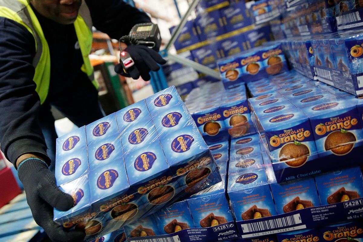 Illustrative photo for: Sainsbury’s Christmas Sales Fall Short of Expectations —