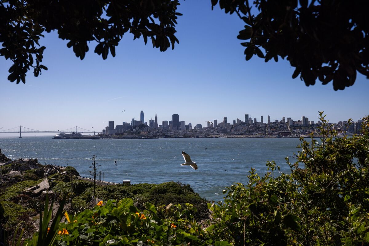 Illustrative photo for: JPMorgan’s Meilman Highlights Momentum in Biopharma Mergers