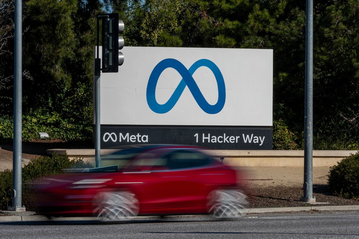 Illustrative photo for: Meta job cuts Reality Labs: Over 1,000 Jobs Eliminated to