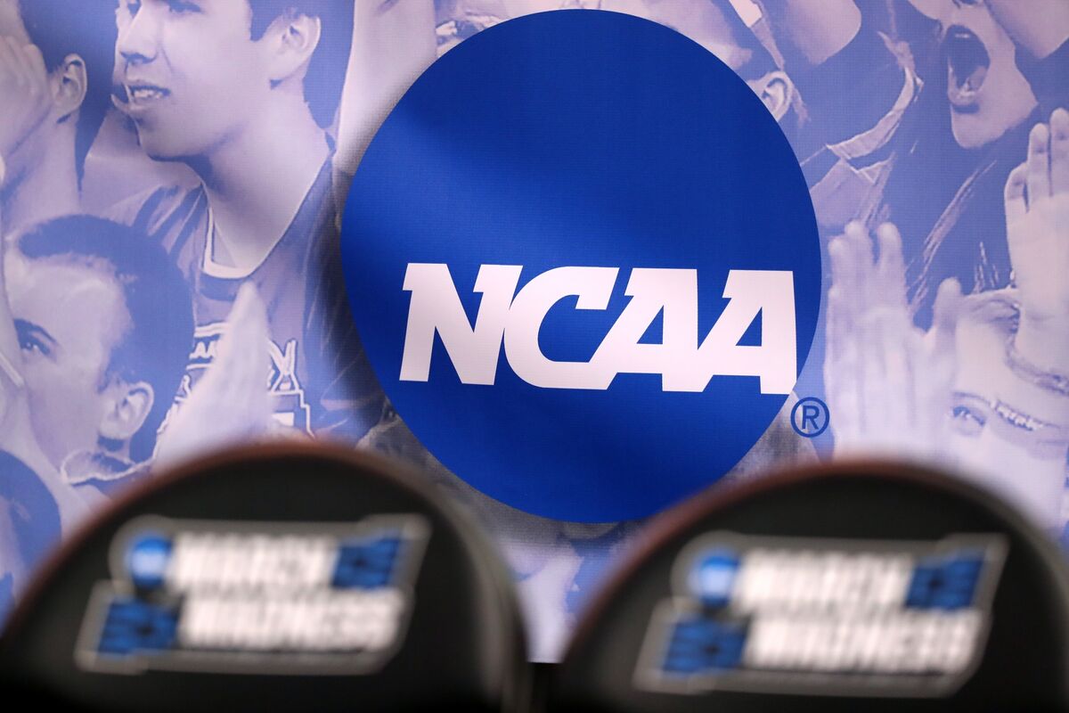 Illustrative photo for: Federal Prosecutors Charge Over 25 in College Basketball