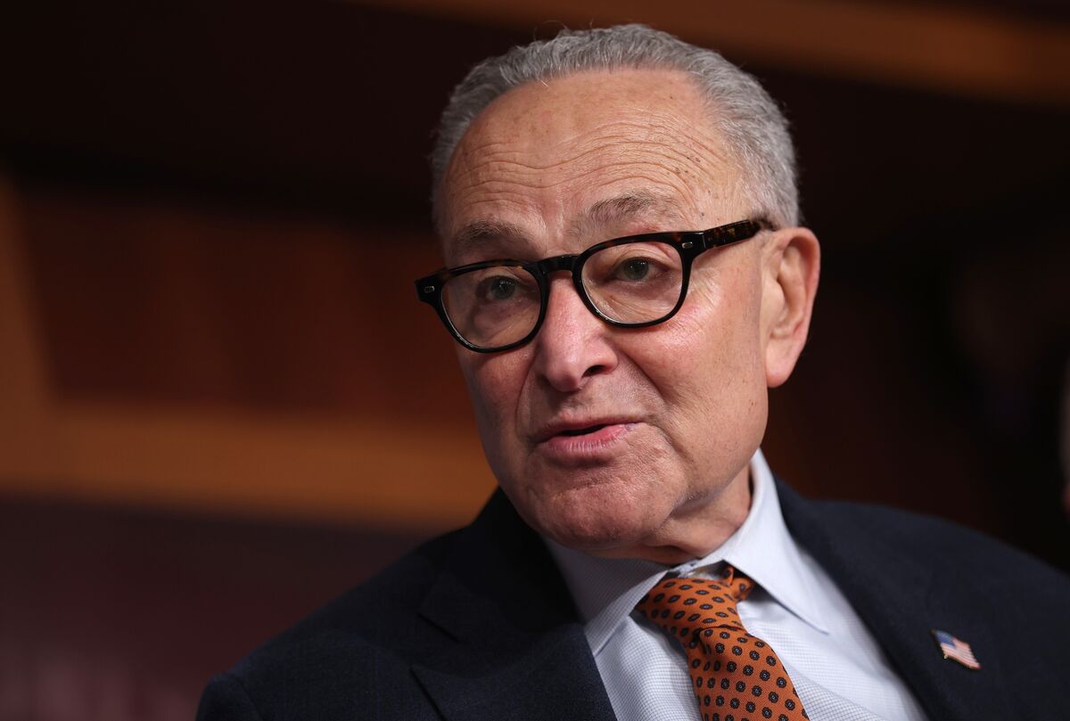 Illustrative photo for: Trump Schumer healthcare funding Talks Shake Up Washington