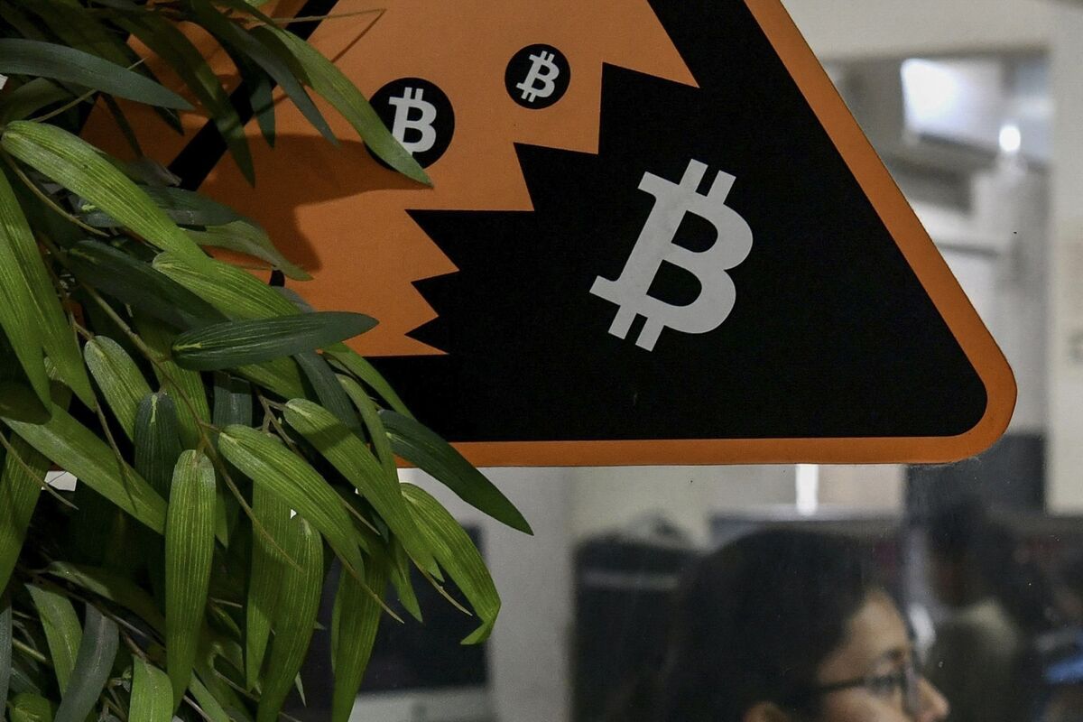 Illustrative photo for: Top Market Strategist Quits Bitcoin Over Quantum Computing