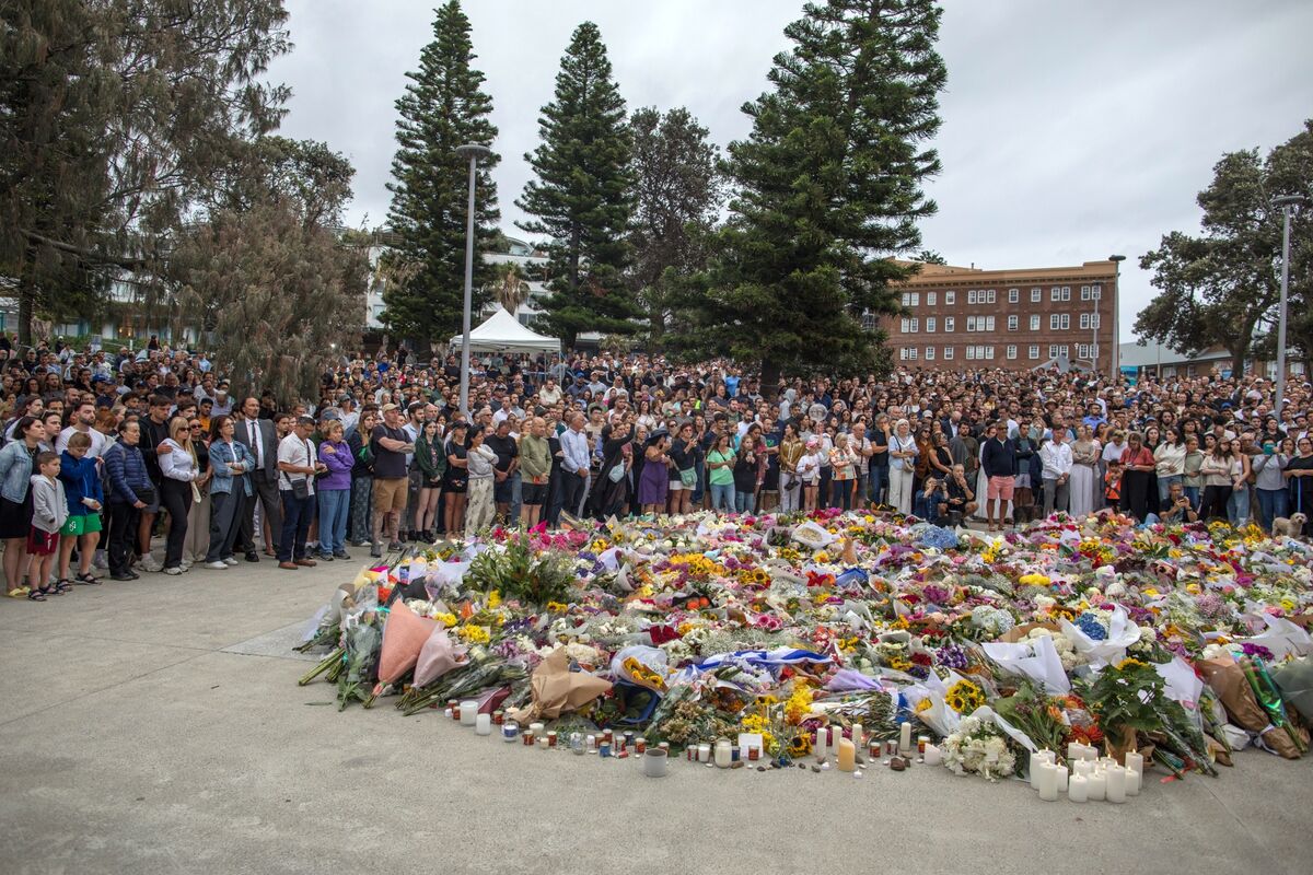 Illustrative photo for: Australia hate speech law proposal withdrawn after