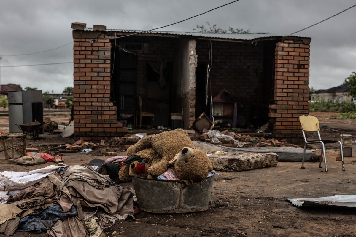 Illustrative photo for: South Africa Flood Disaster: National Disaster Declared