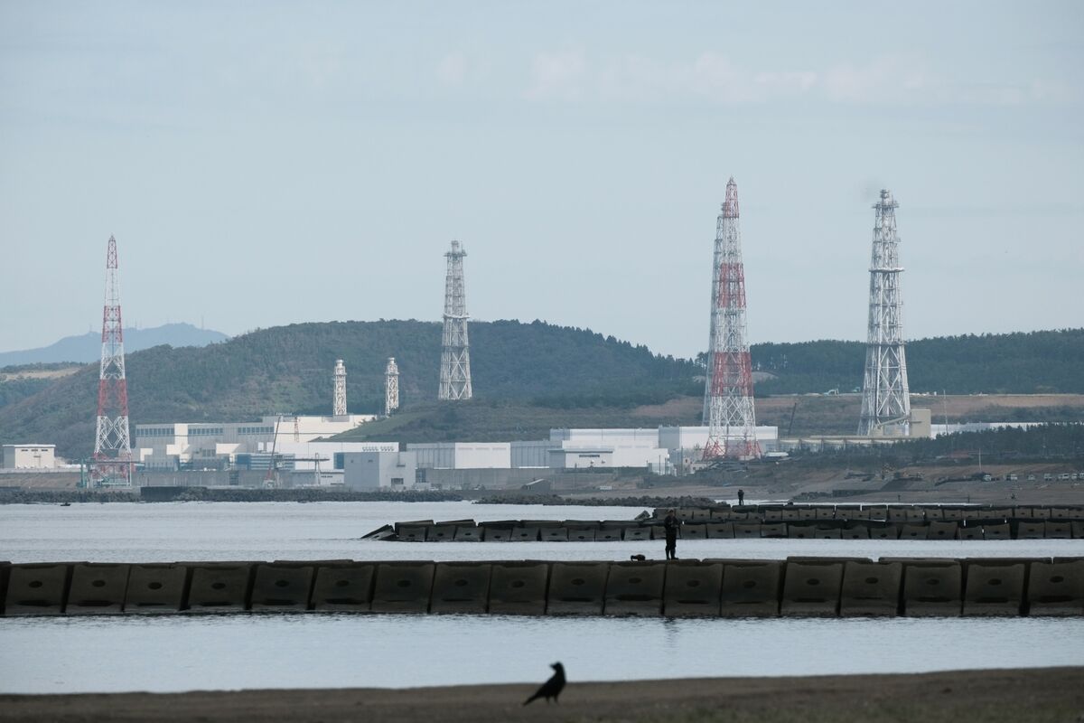 Illustrative photo for: Tokyo Electric Power delay restart of Niigata nuclear unit