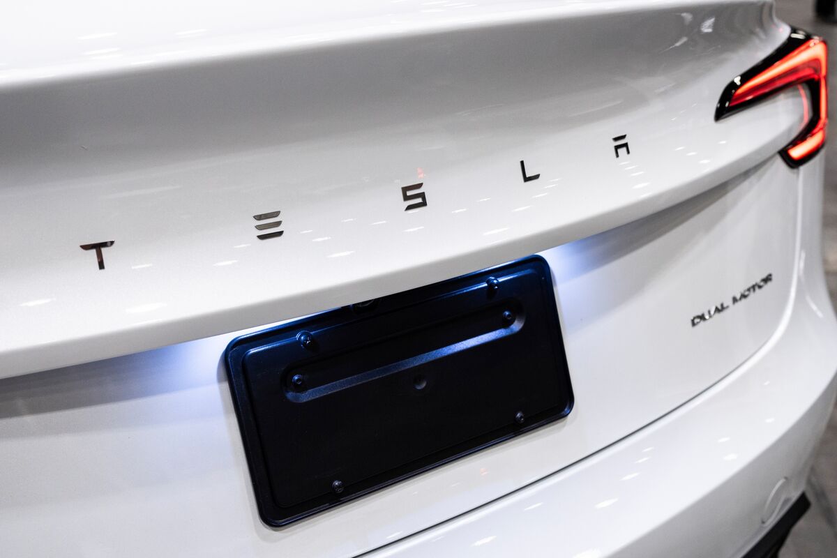 Illustrative photo for: Tesla Canada EV tariffs Drop: Boost for Electric Vehicle