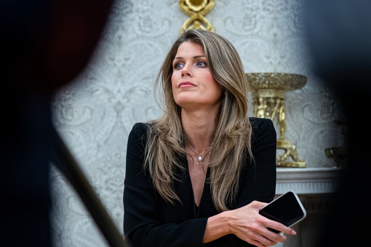 Illustrative photo for: US attorney Lindsey Halligan to Depart Eastern Virginia Post