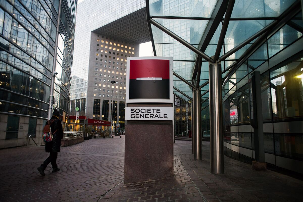 Illustrative photo for: Societe Generale Job Cuts: 1,800 Positions Will Go in