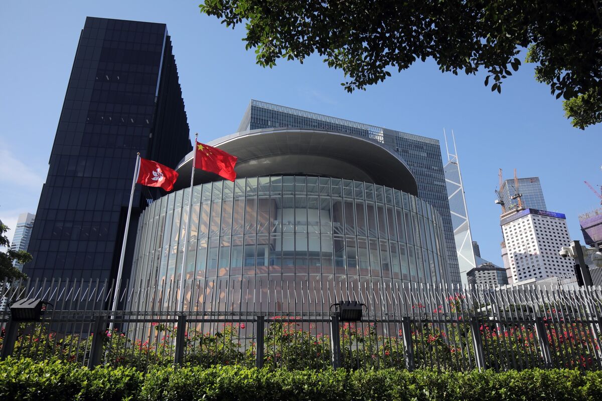 Illustrative photo for: Hong Kong Housing Reforms: Officials Prepare for High-Level