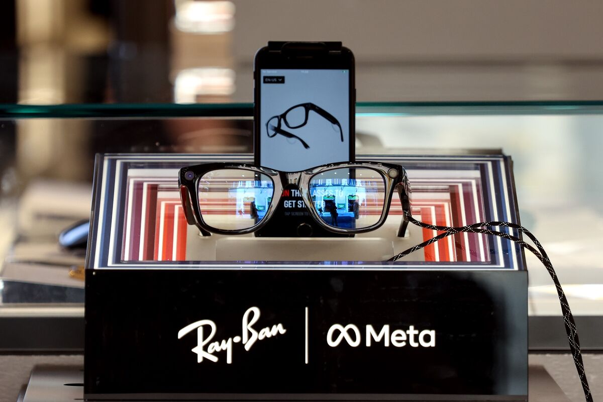 Illustrative photo for: Meta smart glasses lawsuit: Meta faces patent suit over