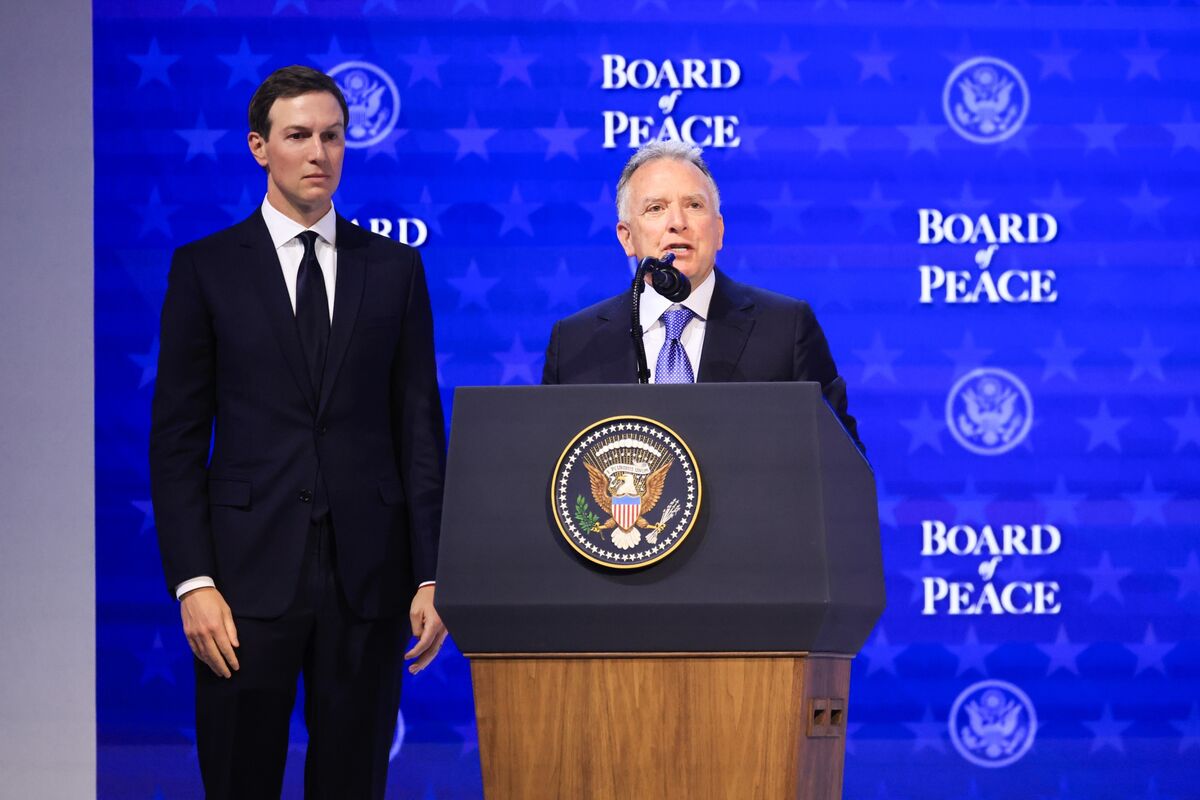 Illustrative photo for: US Ukraine Russia peace talks: First Trilateral Discussions