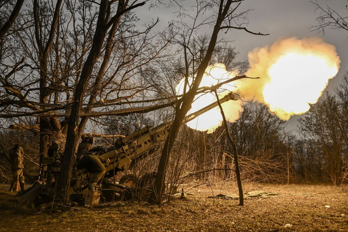 Illustrative photo for: Rheinmetall Defense Stock Surge Over 1,700% Amid Ukraine War