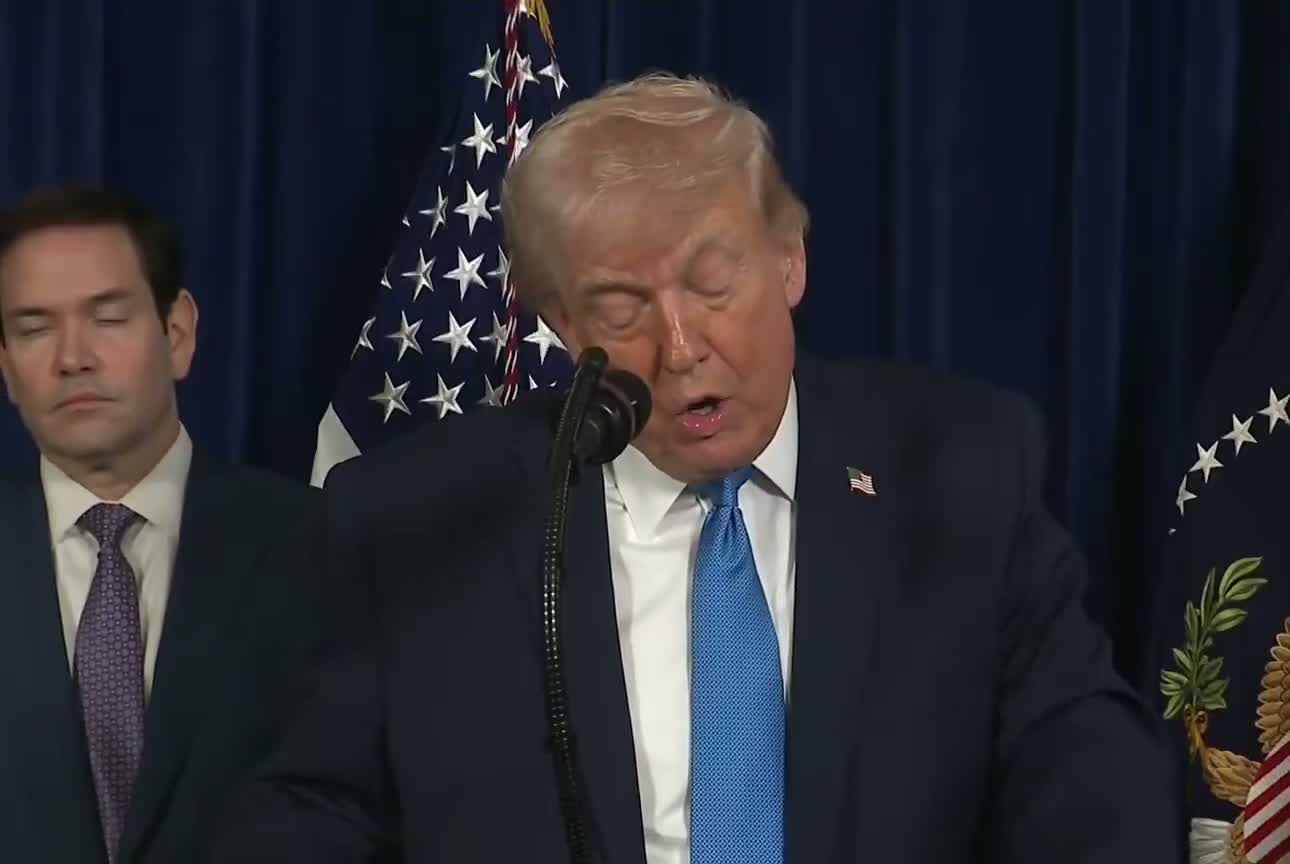 Illustrative photo for: Trump Promises Major U.S. Oil Company Investment in