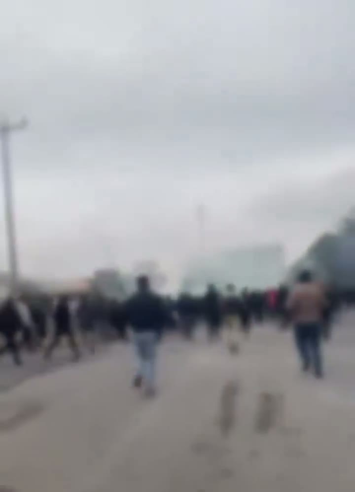 Illustrative photo for: Iran anti regime protests clash with security forces in