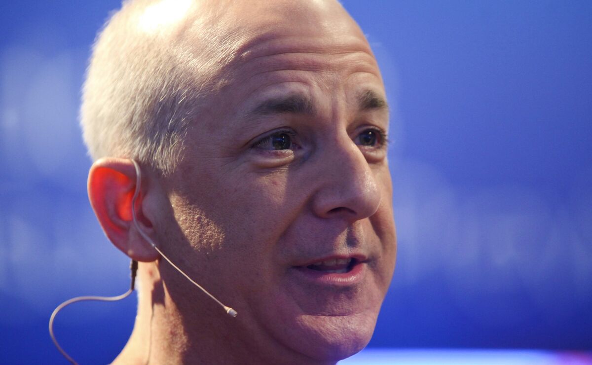 Illustrative photo for: Steven Sinofsky Microsoft exit: Consulting Jeffrey Epstein