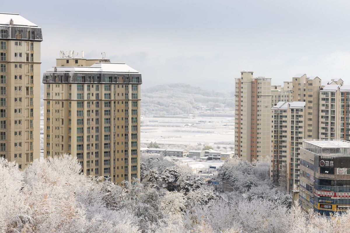 Illustrative photo for: South Korea real estate warning: President Lee Jae Myung