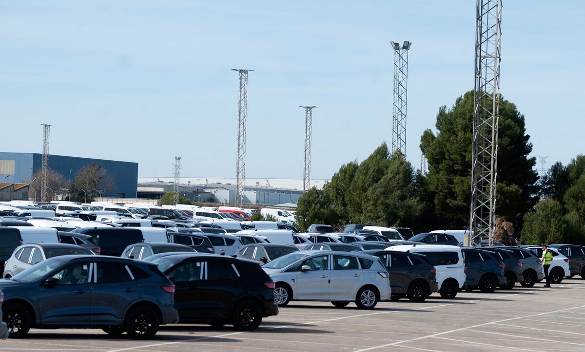 Illustrative photo for: Ford Geely manufacturing partnership Under Consideration in