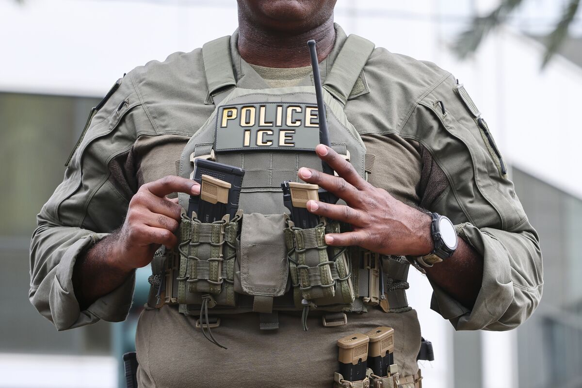 Illustrative photo for: Immigration enforcement at Super Bowl LX: Oversight and