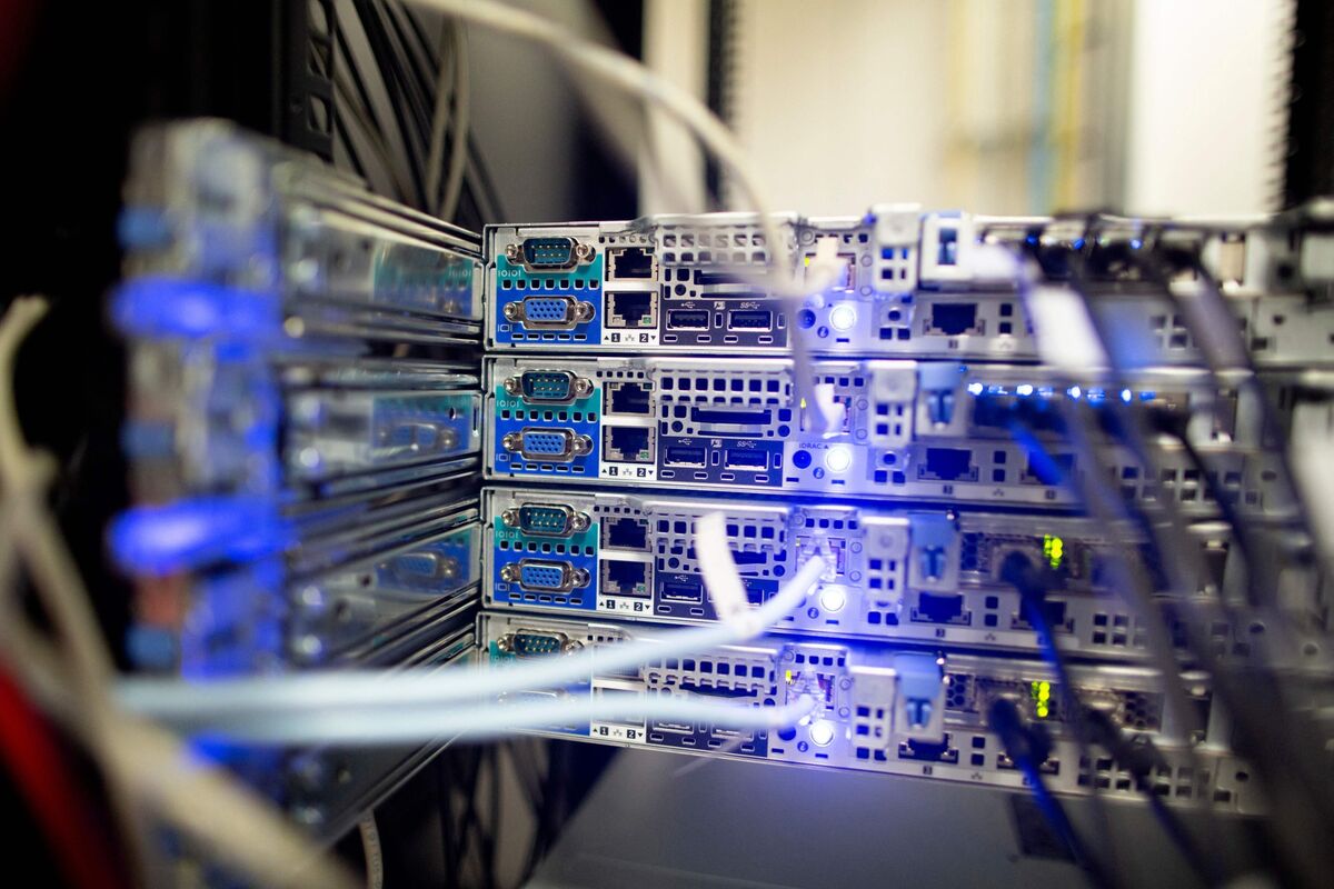 Illustrative photo for: Malaysia data centers protest focus sparks first public