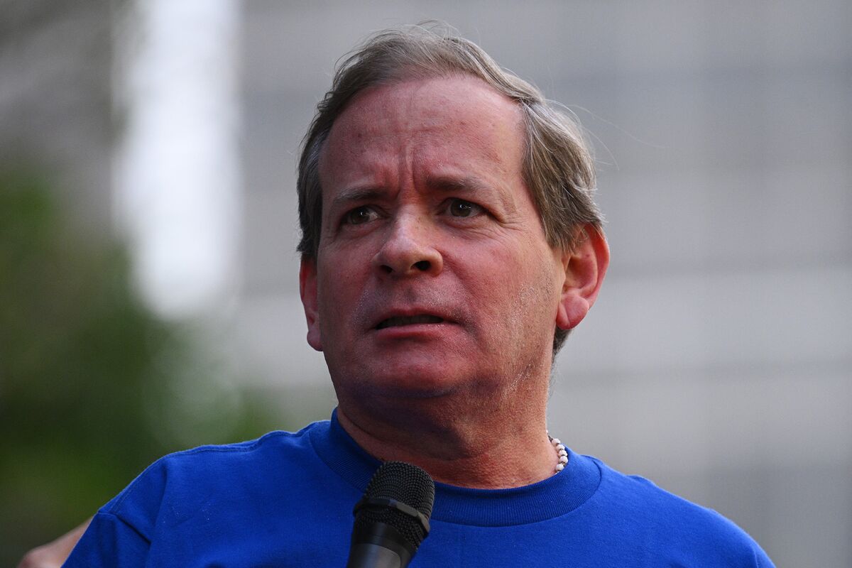 Illustrative photo for: Venezuela releases opposition lawmaker Guanipa to appease