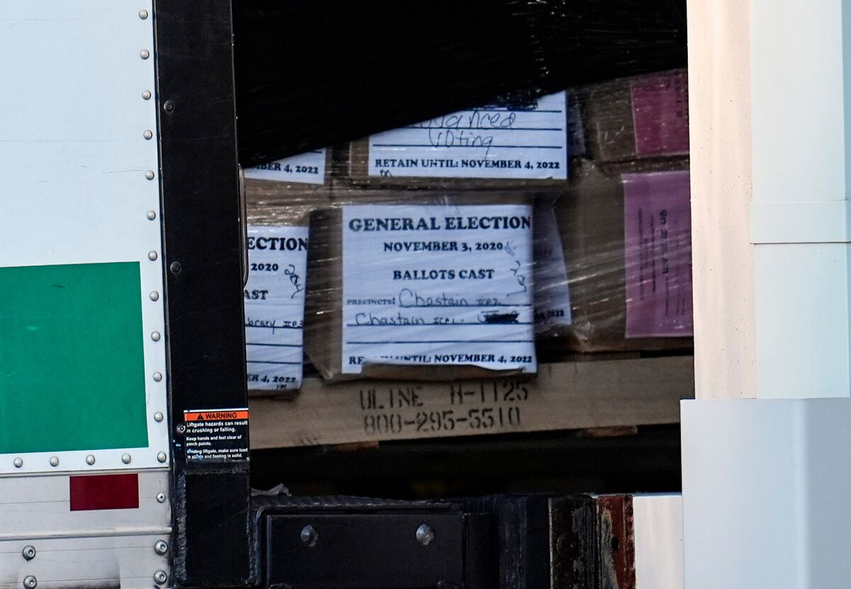 Illustrative photo for: FBI Probes Georgia Election Improprieties: Ballots Seized
