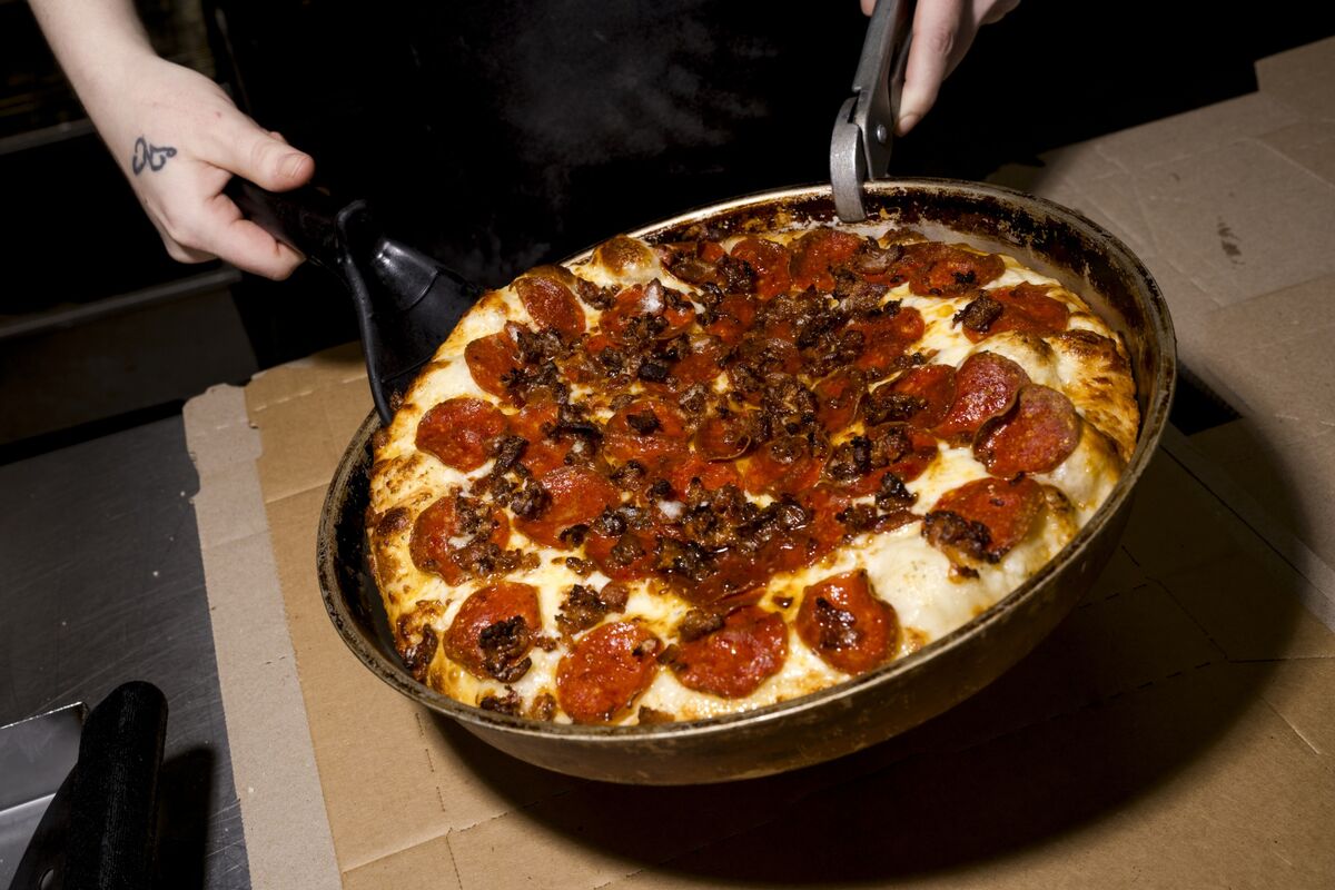 Illustrative photo for: Domino’s Names McDonald’s Veteran as New Global CEO