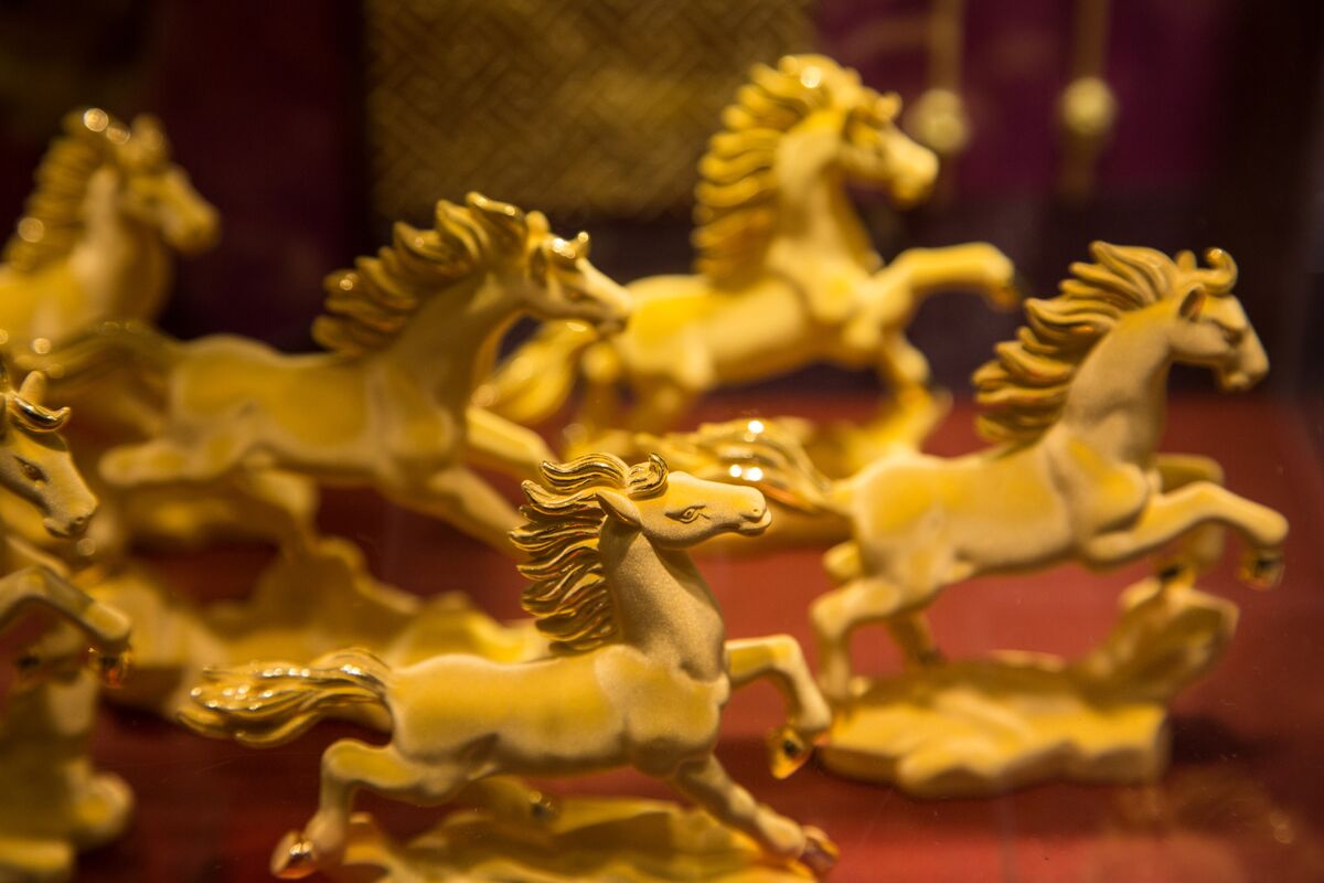 Illustrative photo for: Hong Kong Investors Use feng shui investing to navigate