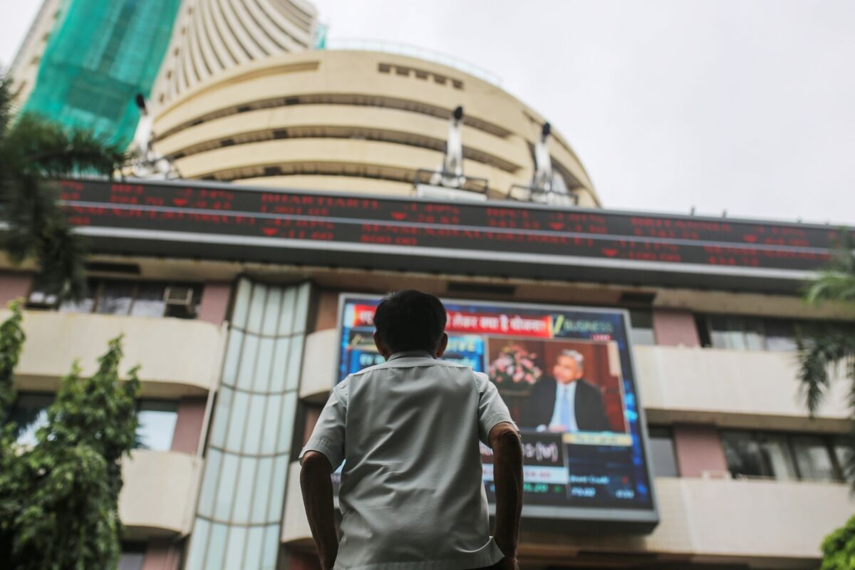 Illustrative photo for: Software shares rout as RBI tightens loan rules; AI weighs