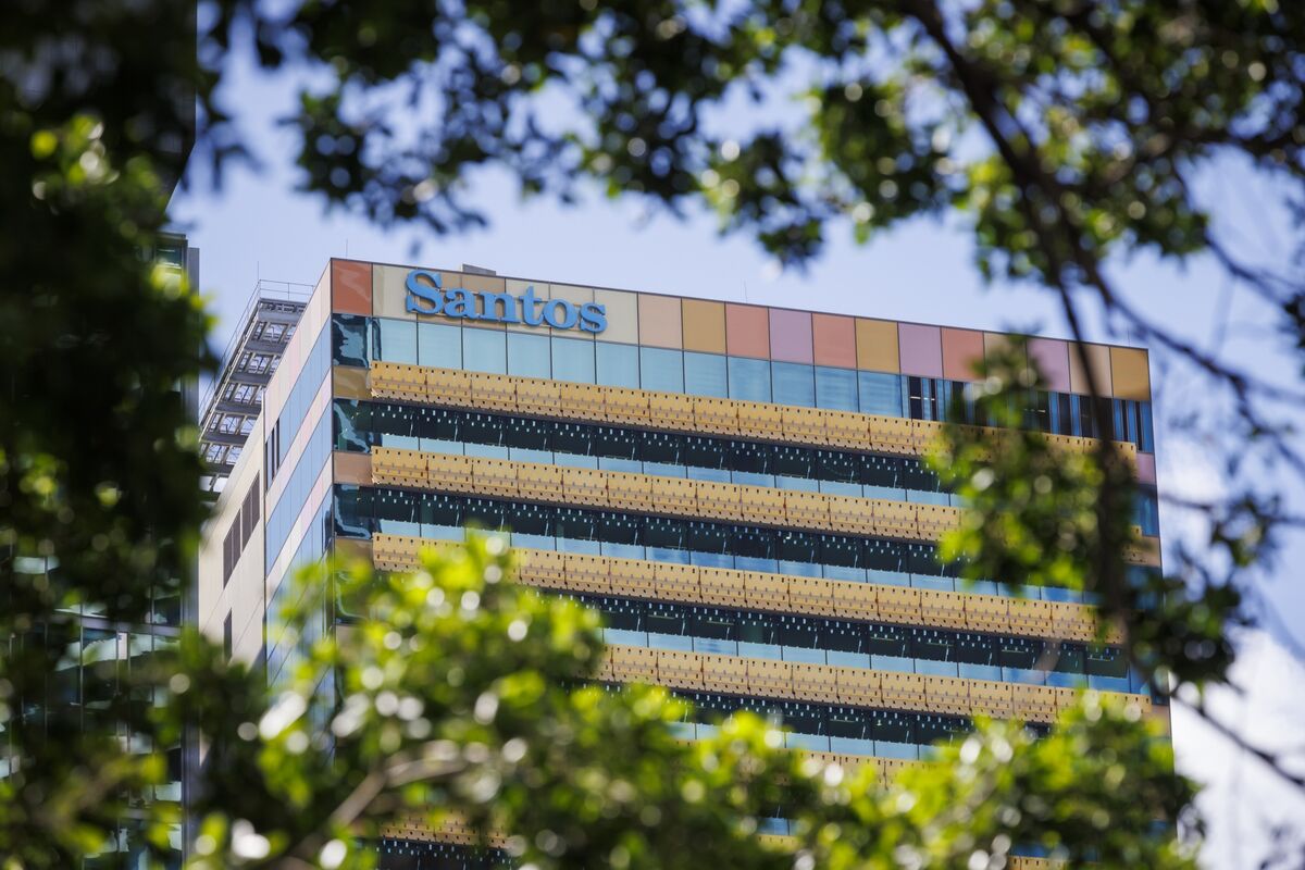 Illustrative photo for: Santos Targets 10% Headcount Reduction After Profit Slump —