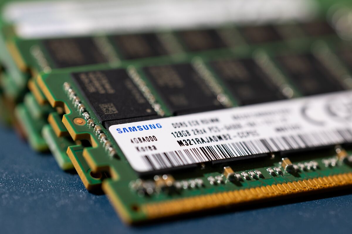 Illustrative photo for: Samsung AI memory chip pricing negotiations hit fresh