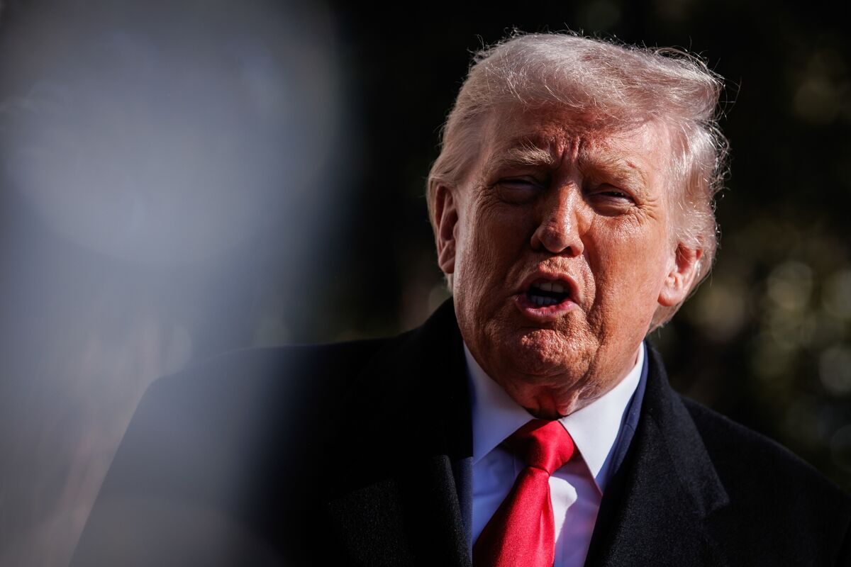 Illustrative photo for: Trump UFO documents release directive: Agencies to release