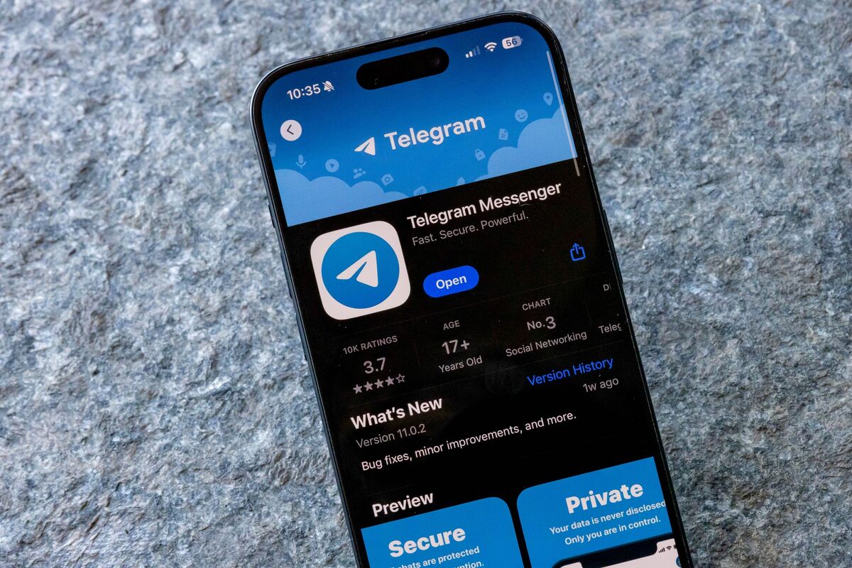 Illustrative photo for: Russia Warns Telegram Front Line Security Concerns as