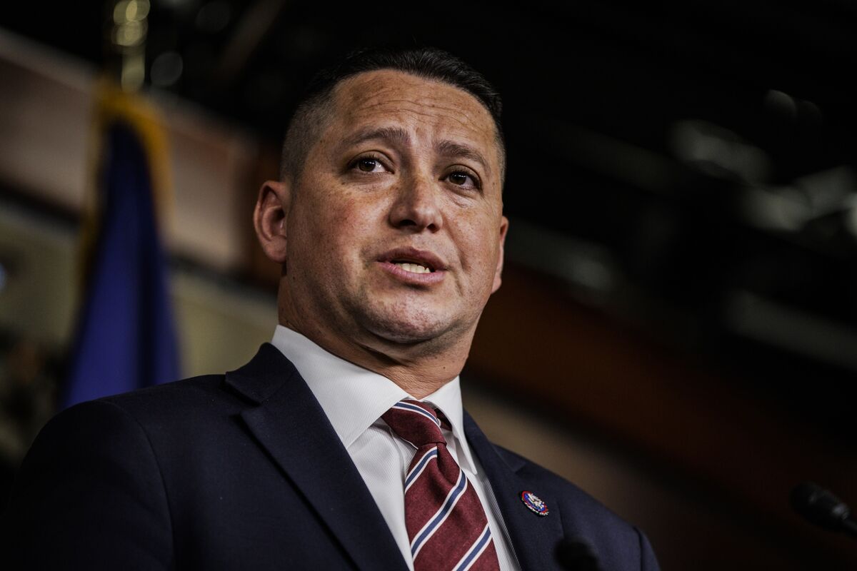 Illustrative photo for: Tony Gonzales resignation calls arise amid GOP primary