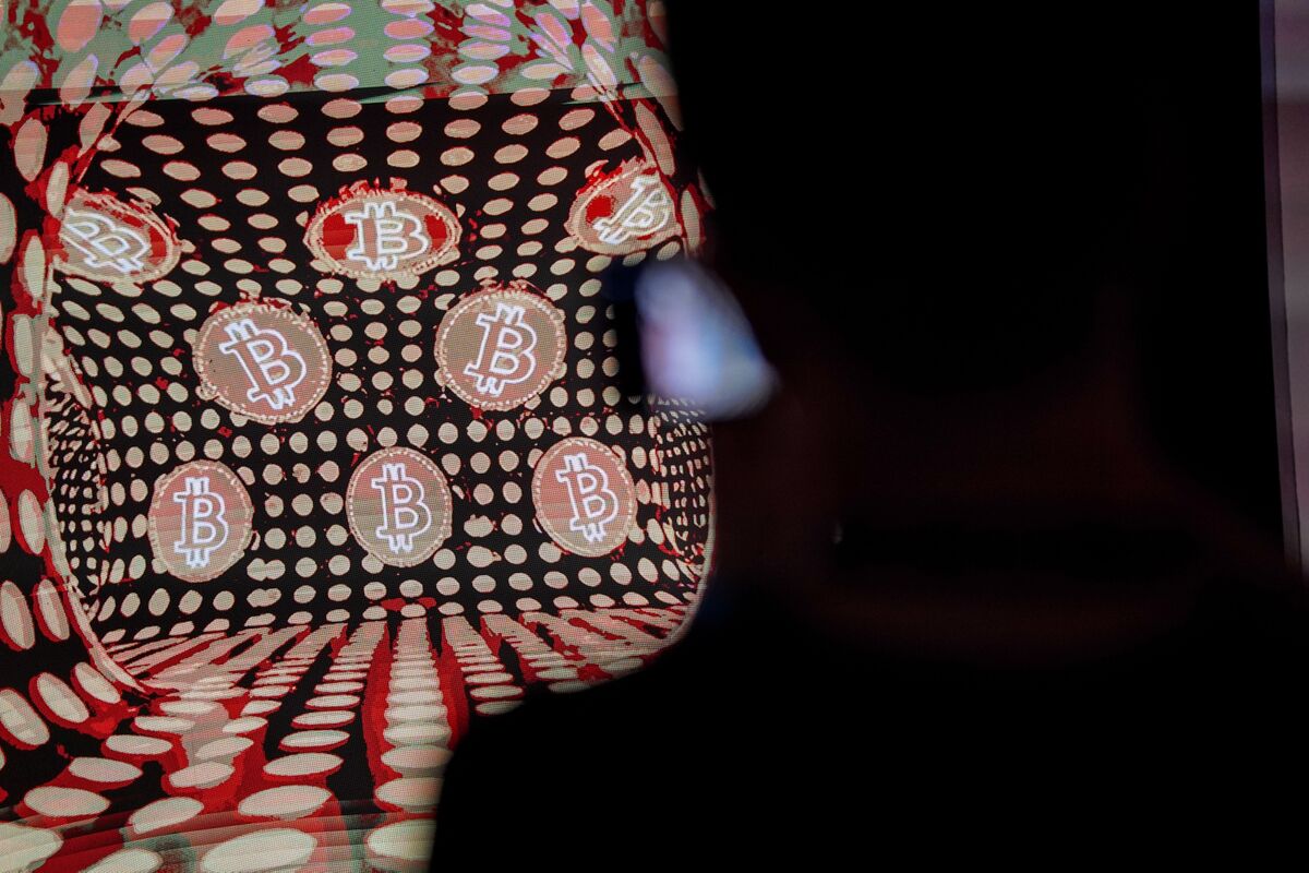 Illustrative photo for: Bitcoin Drops 50% from October Peak as Institutional