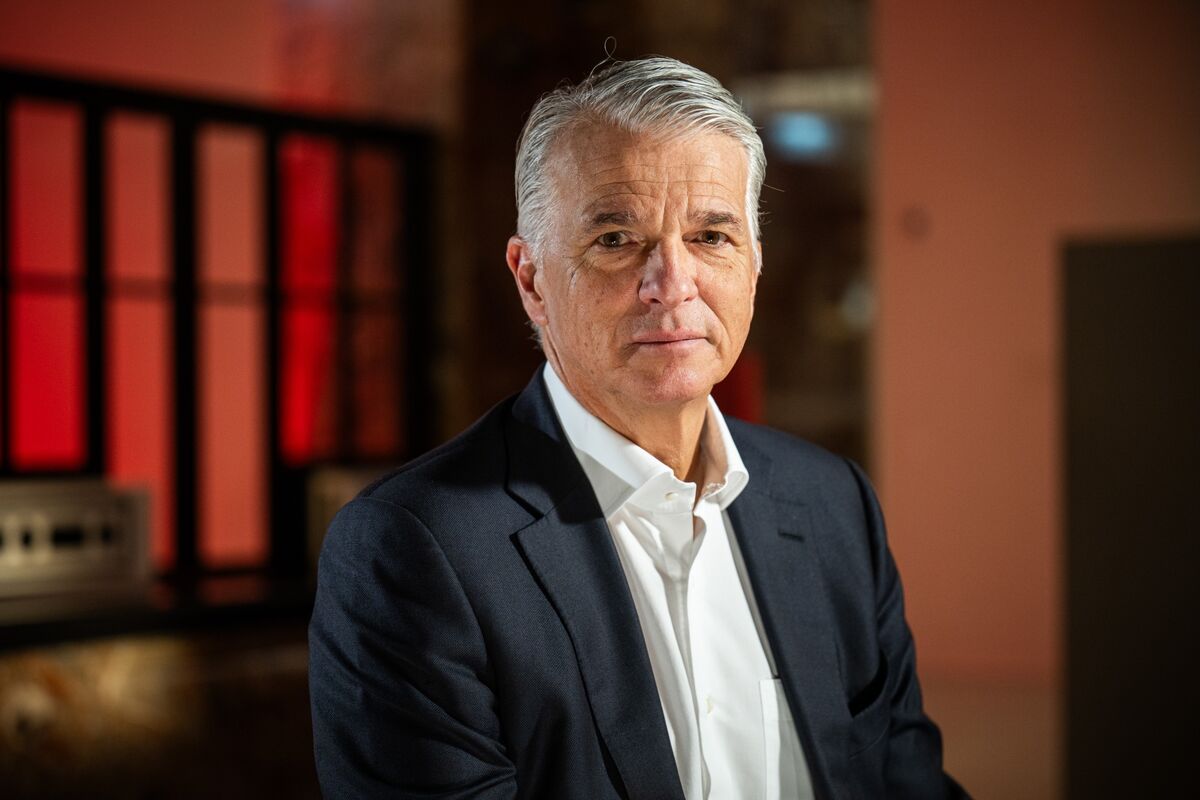 Illustrative photo for: UBS CEO Succession Plan Delay Pushes 2027 Timeline