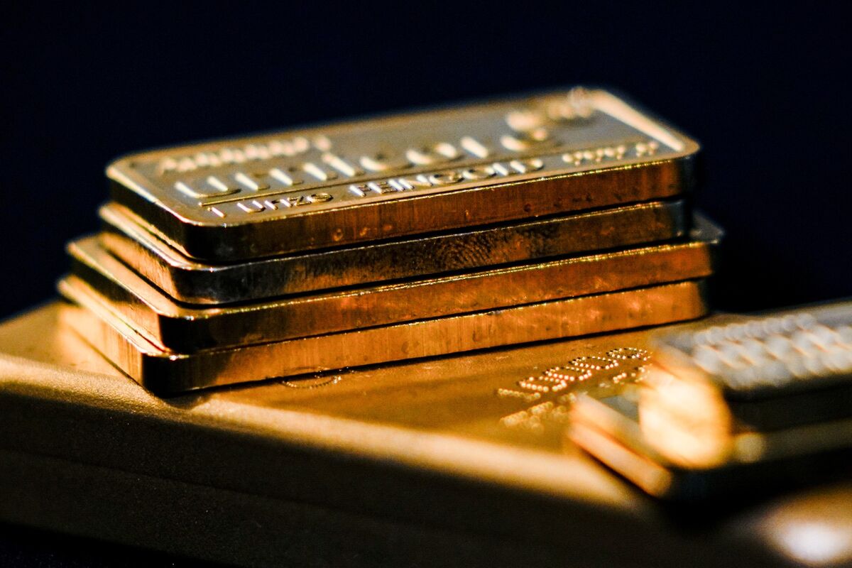 Illustrative photo for: China gold purchases streak continued as prices rise with