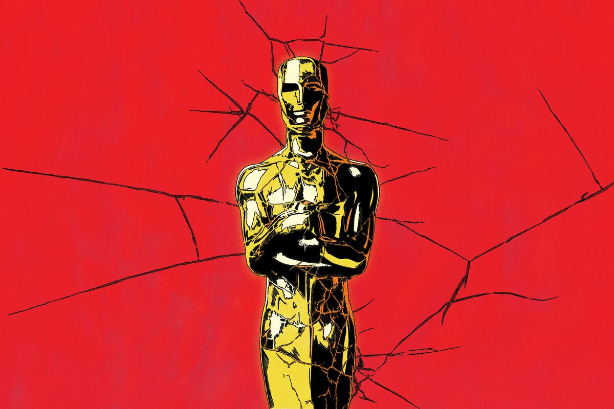 Illustrative photo for: Oscars weekend industry strains highlight glitz amid layoffs