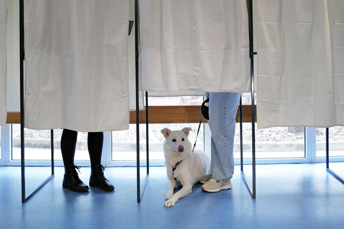 Illustrative photo for: Far right mayoral candidate Ciotti leads Nice race in first
