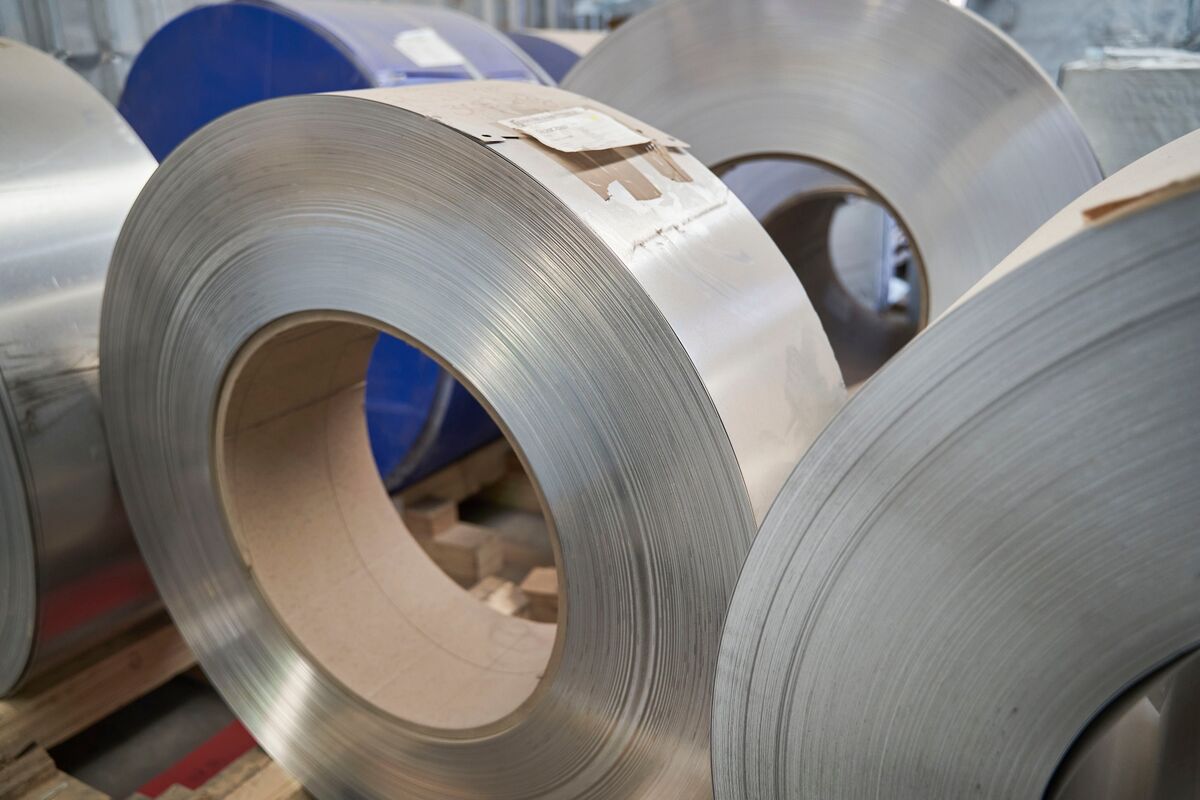 Illustrative photo for: Aluminum supply risk reminder: Smelter shutdown tightens