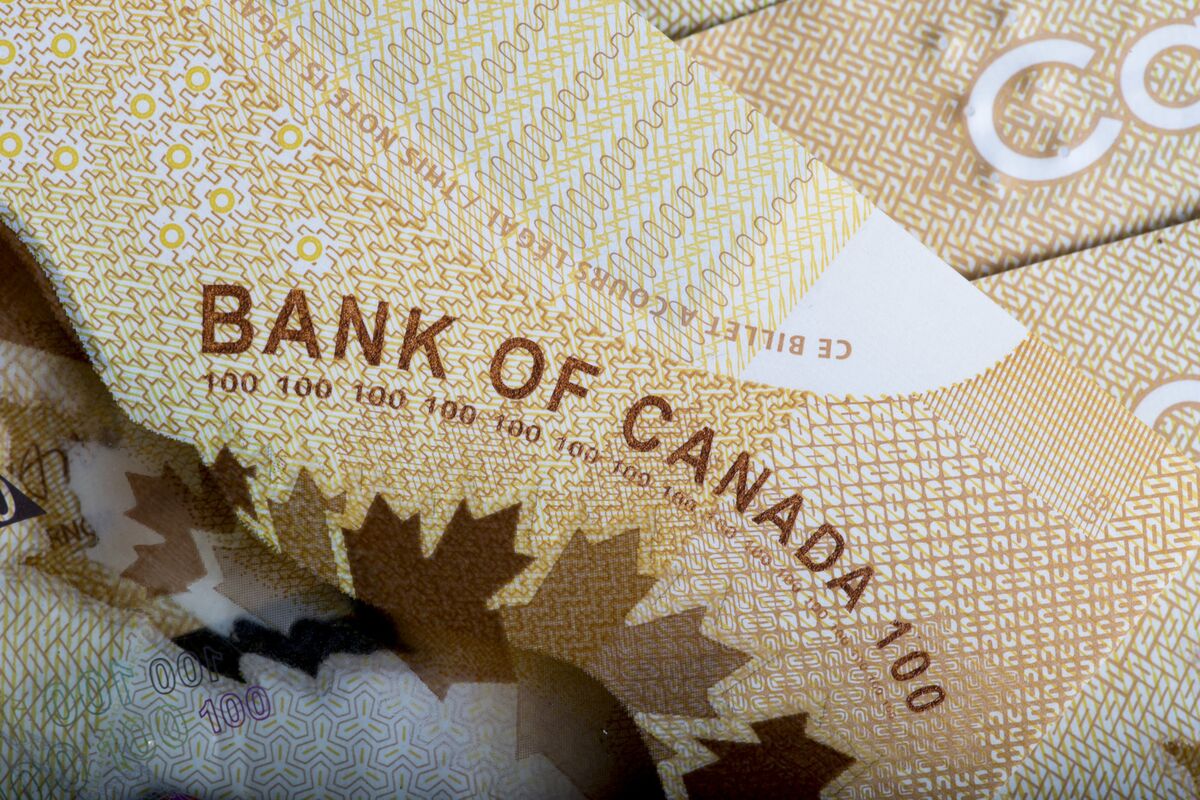 Illustrative photo for: Canadian dollar resilience risk: Bank of Canada unease rises